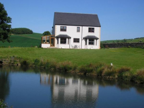 Гостиница Balhousie Farm Bed and Breakfast  Лоуэр Ларго